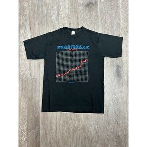 Sportwear‎ Heartbreak Black Short Sleeve Round Neck Men's T-Shirt Single Stitch